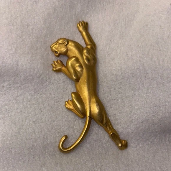 Vintage Gold Panther Brooch - Picture 3 of 5